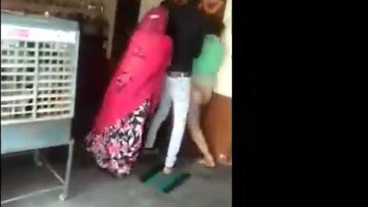 Rajasthani Suman bhabhi Desi hot bhabhi caught Red-handed with bf